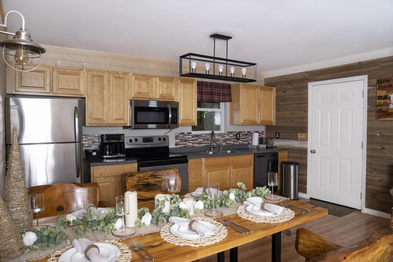 Remodelled Cabin! Great Location! Sevierville Exteriör bild